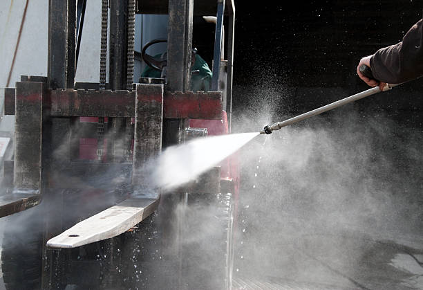 Best Commercial Building Pressure Washing  in Summit Hill, PA